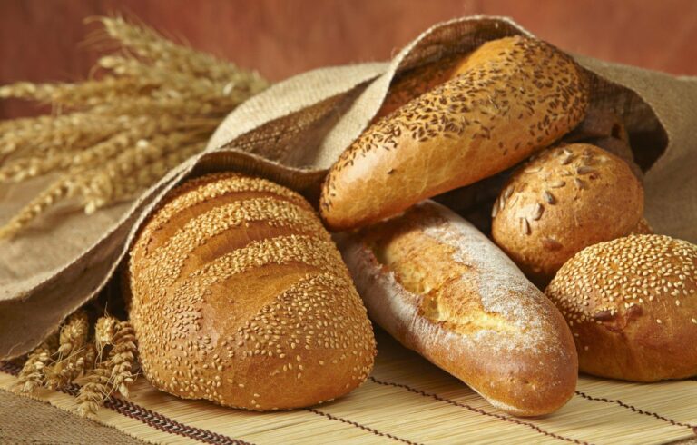 Цены на хлеб в Украине будут повышаться ежемесячно: названа причина  - today.ua
