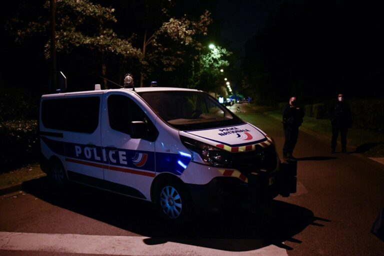 У Франції 18-річний чеченець убив шкільного вчителя: що відомо про вбивцю - today.ua