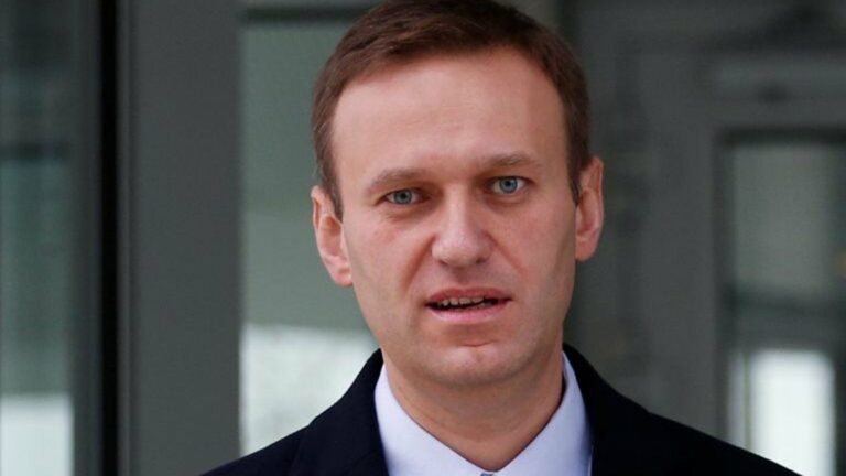 Навальный обвинил Путина в своем отравлении: “Других версий у меня нет“ - today.ua