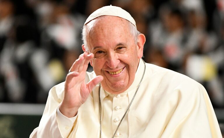 Папа Римський Франциск підтримав одностатеві шлюби: “Вони - діти божі“ - today.ua
