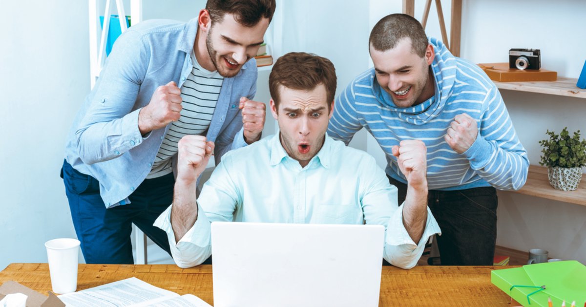 Названі онлайн-спеціальності в Україні з хорошими зарплатами, які можна освоїти за півроку