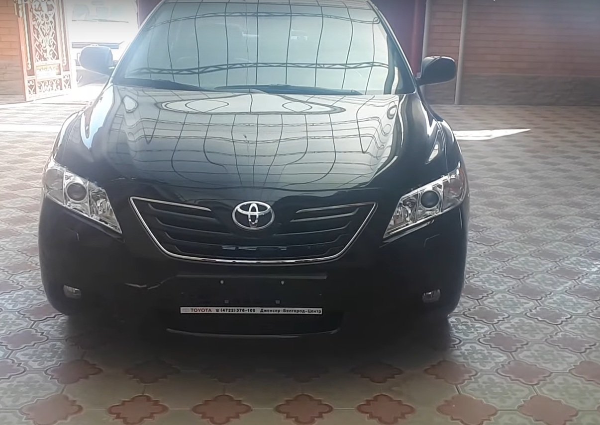 Не машина, а мечта: идеальная Toyota Camry V40 без пробега