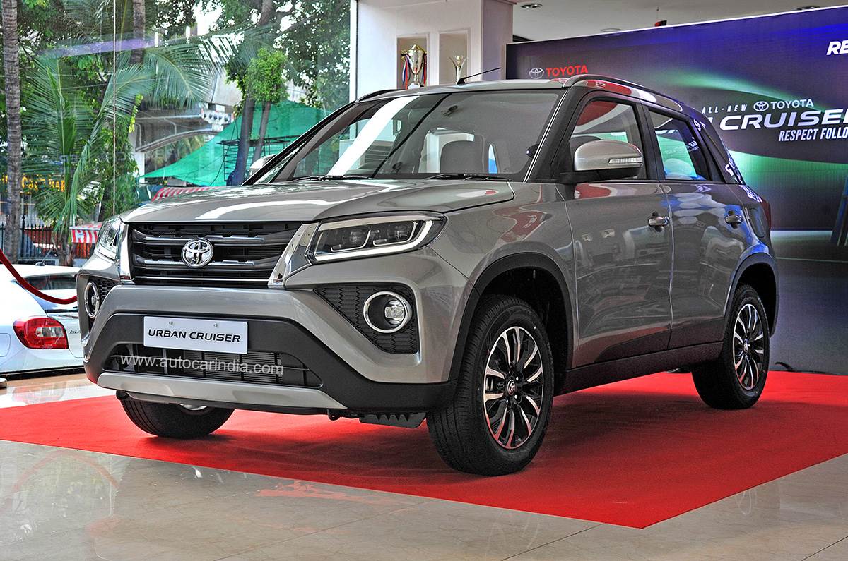 В продаже появился самый дешевый кроссовер Toyota