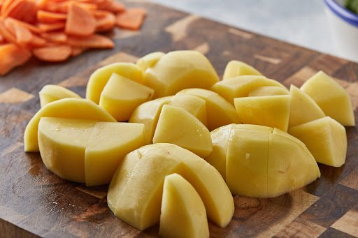 Як приготувати ідеальну смажену картоплю: кухар поділився головним секретом