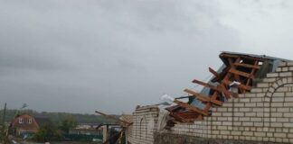 Катастрофа в Кропивницком: ураган разрушил более сотни домов, городская власть срочно собралась на совещание - today.ua