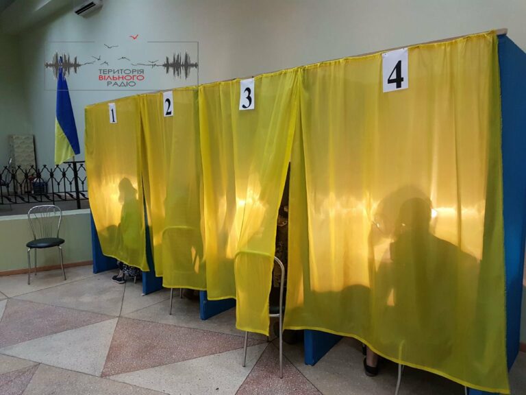 Як у містах розподілилися голоси на виборах мерів, - екзит-поли - today.ua