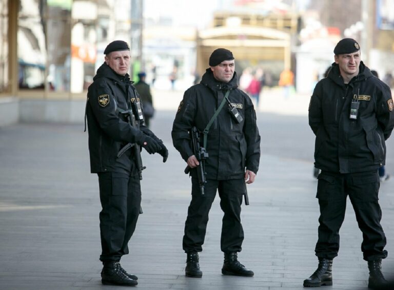 У Білорусі запущено процес визнання ОМОН і ГУБОПіК терористами - today.ua