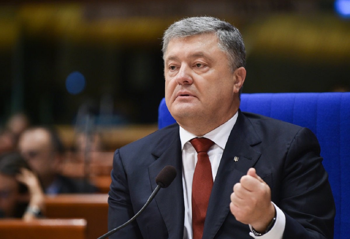 Порошенко назвав Бюджет 2021 провальним: «Влада не врахувала потрійну кризу»