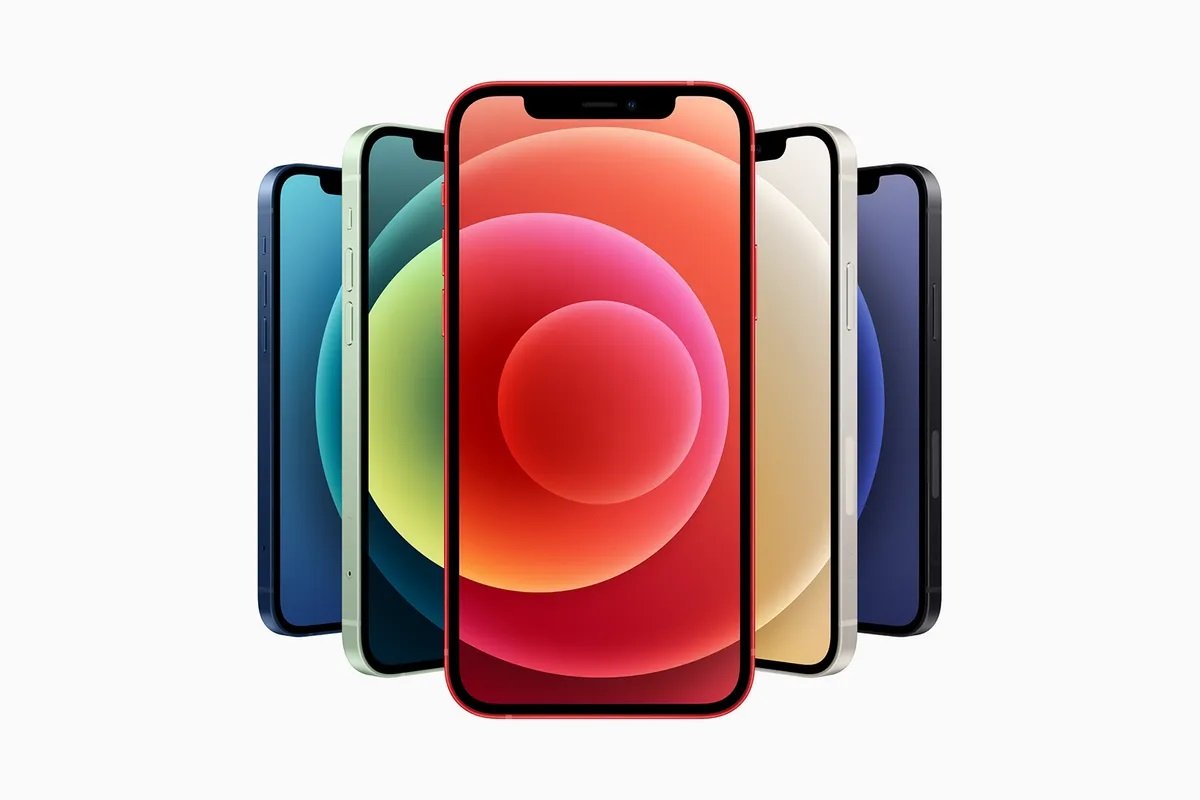 Назван смартфон с лучшим экраном в мире – 11 рекордов качества