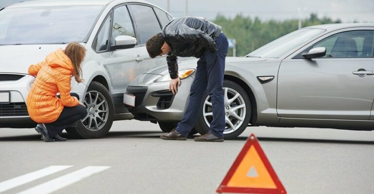 ПриватБанк запустив послугу юридичної допомоги автомобілістам на дорозі - today.ua