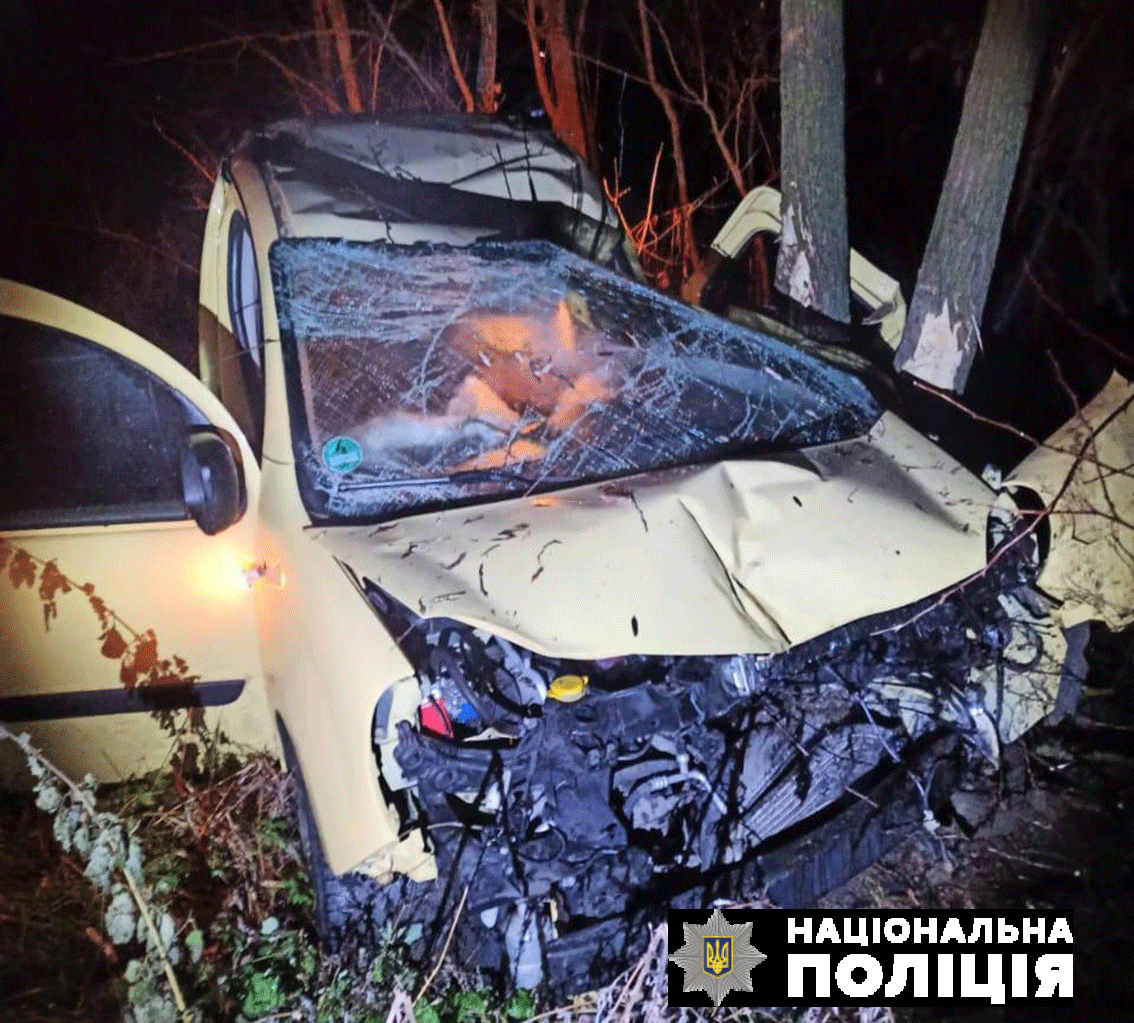 Під Черніговом загинув у ДТП викрадач таксі - чоловік так утікав від поліції