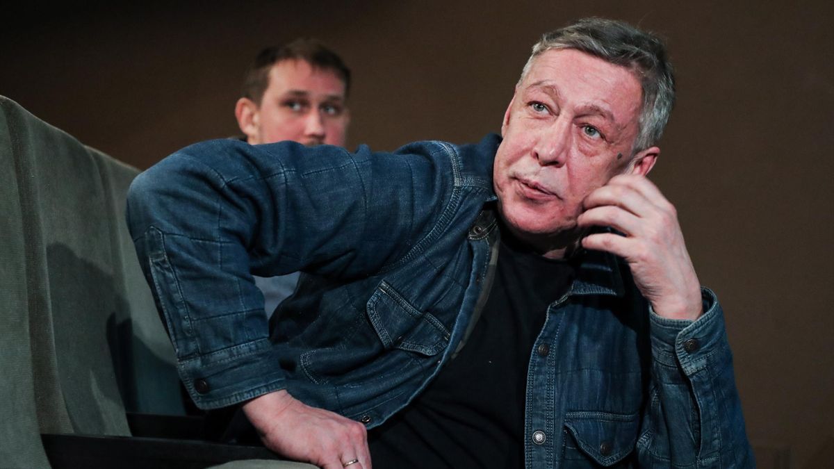 Михаил Ефремов создаст тюремный театр и будет гастролировать с ним по местам лишения свободы