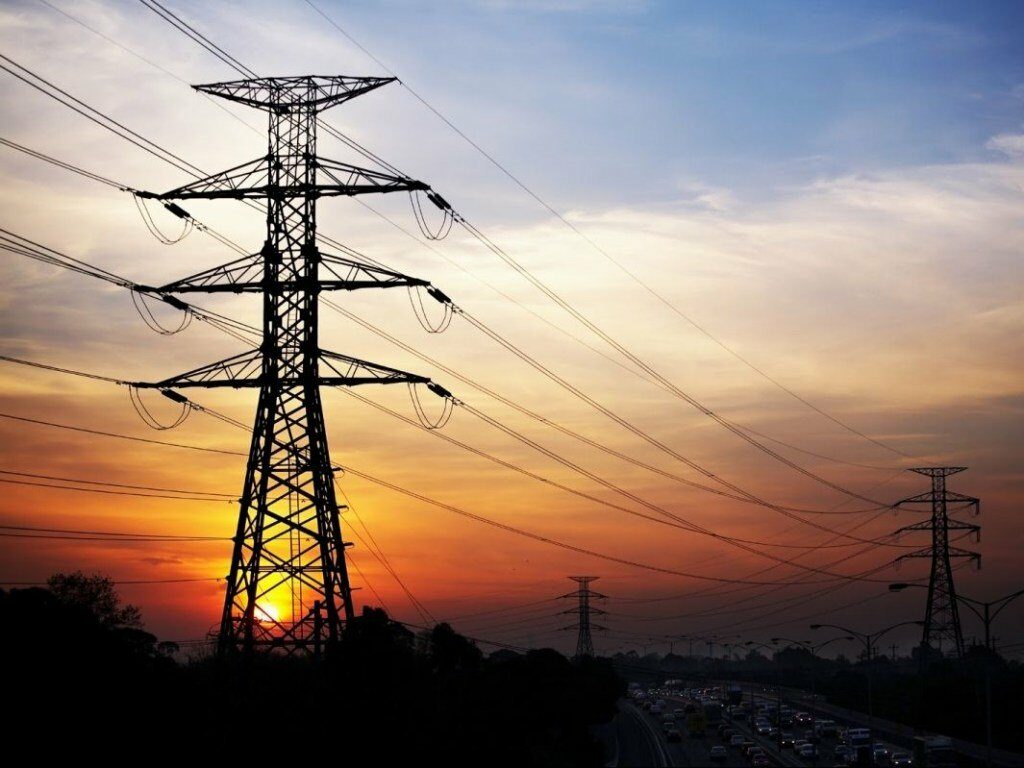 Україна почала експорт  електроенергії в Європу: дефіциту більше немає 