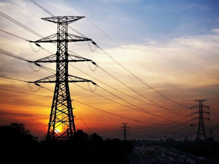 Цена на электроэнергию на рынке в Украине выросла на треть, тогда как в Европе она снизилась - today.ua