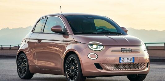 Fiat 500e отримав 4-у дверь та доступну версію - today.ua