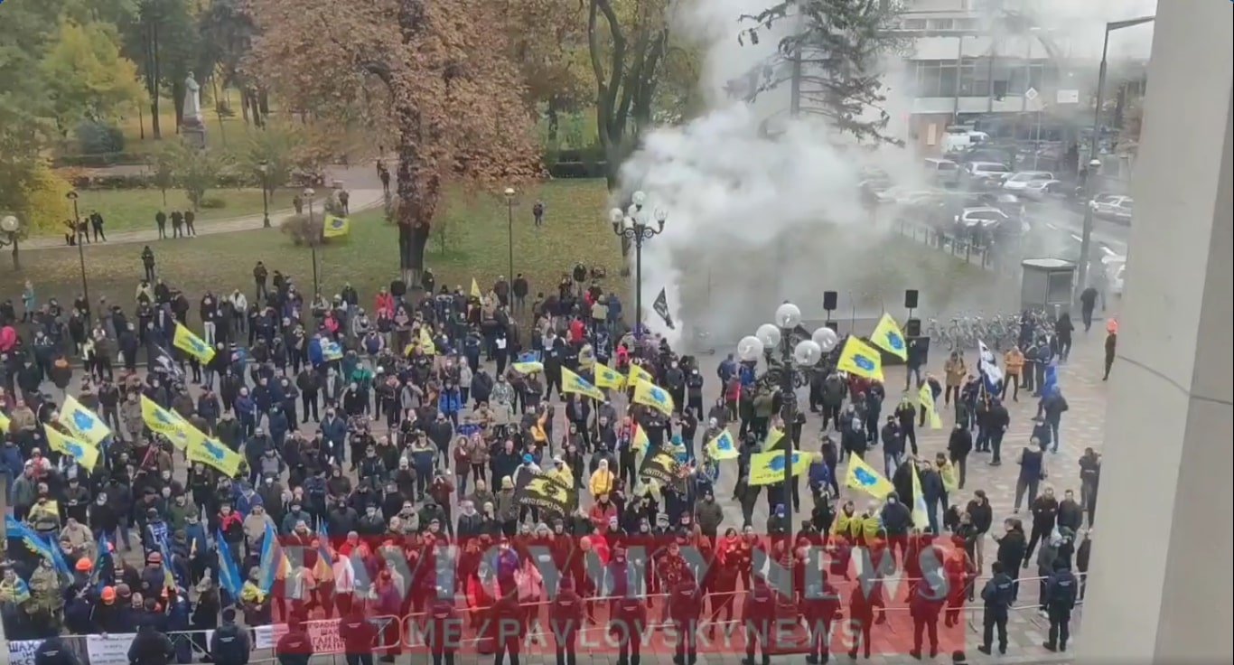 Власть пошла на первые уступки для «евробляхеров»