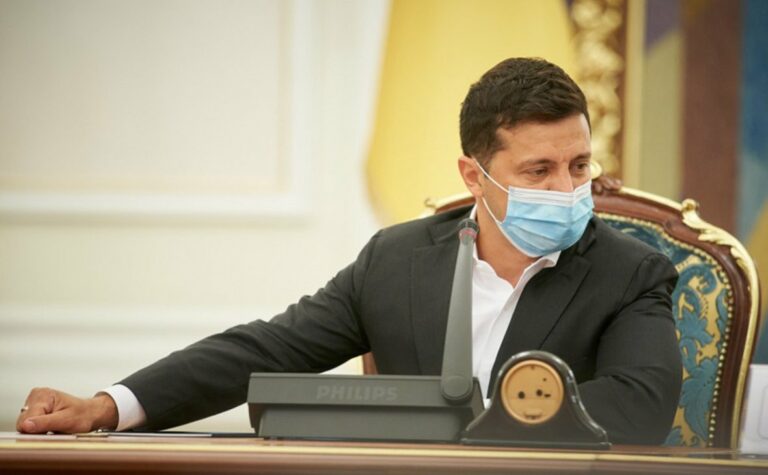 Зеленский отказался подписывать закон о недостоверном декларировании - today.ua