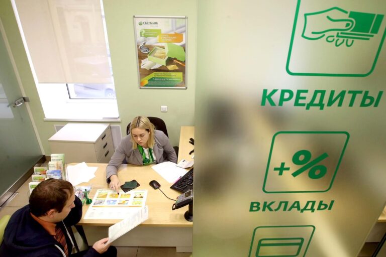 “Ощадбанк“ сделал кредиты для украинцев доступнее: названы условия  - today.ua