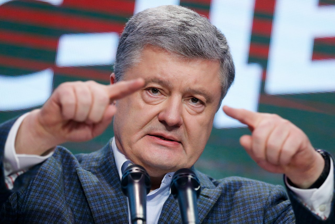 Порошенко дав Зеленському 72 години для відкриття "Феофанії" та відомчих лікарень для коронавірусних хворих