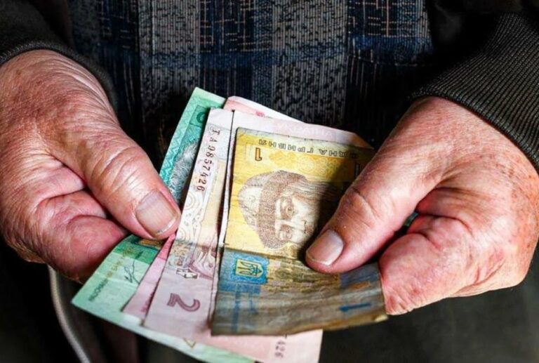 Украинцы смогут выходить на пенсию на 1,5 года раньше: повезет двум категориям граждан   - today.ua