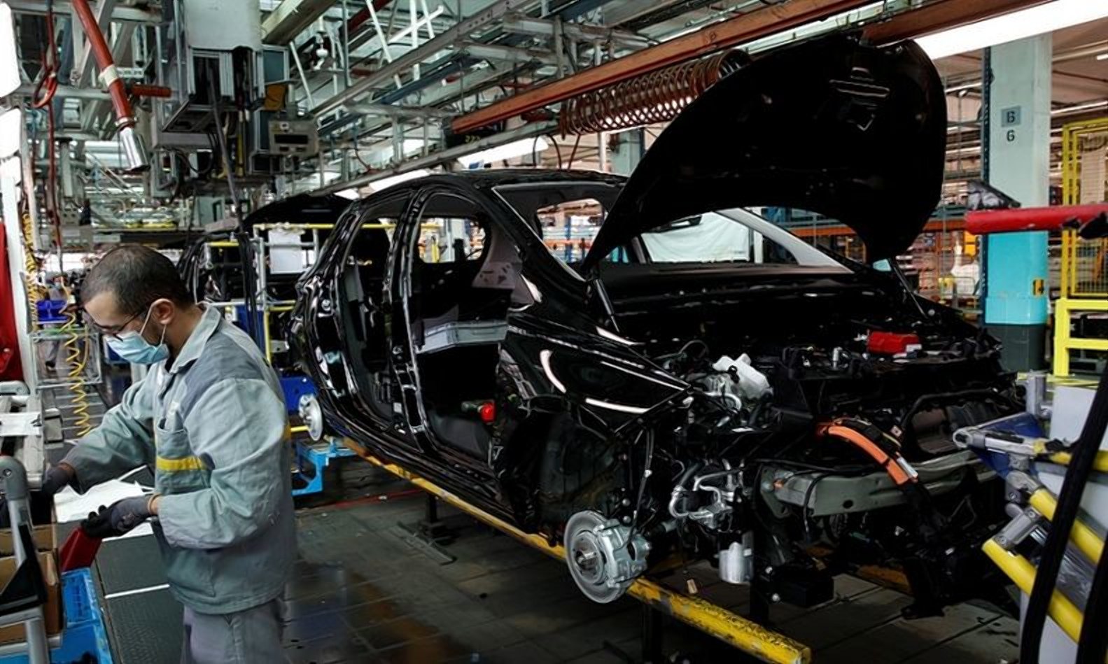 Renault закриває свій завод у Франції через пандемію