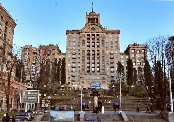 Андрей Данилко прокомментировал слухи о роскошной квартире в центре Киева с позолоченными стенами  