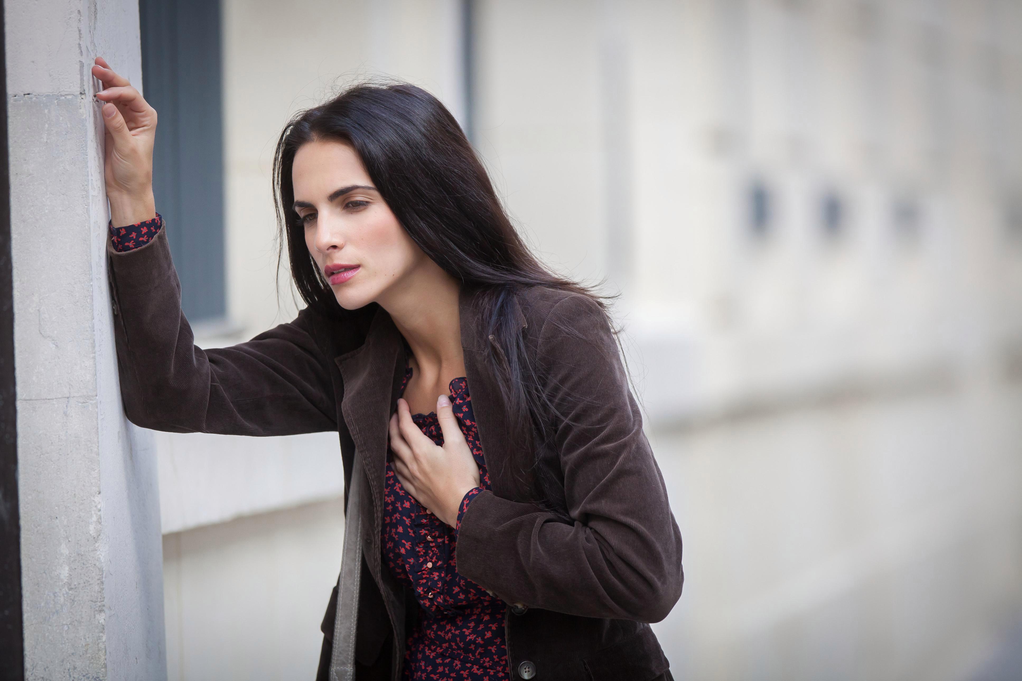 Ученые назвали опасные симптомы инфаркта у женщин