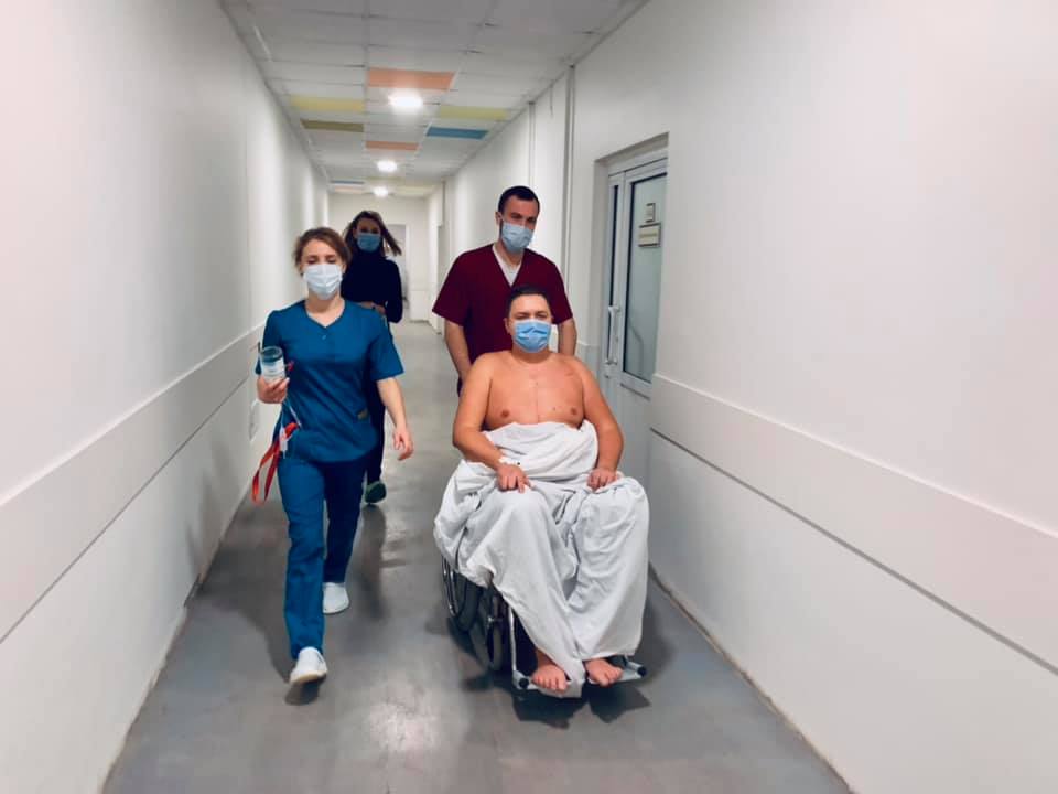 Одне життя за ціною трьох: у Львові медики за ніч зробили трансплантацію трьом пацієнтам від одного донора
