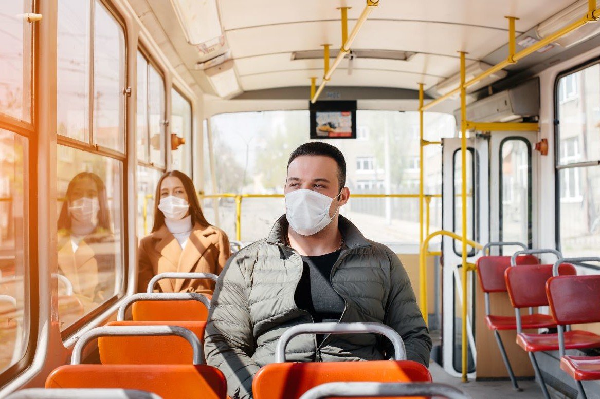 В Україні оновили карантинне зонування: вся країна опинилася в червоній і помаранчевій зонах - today.ua