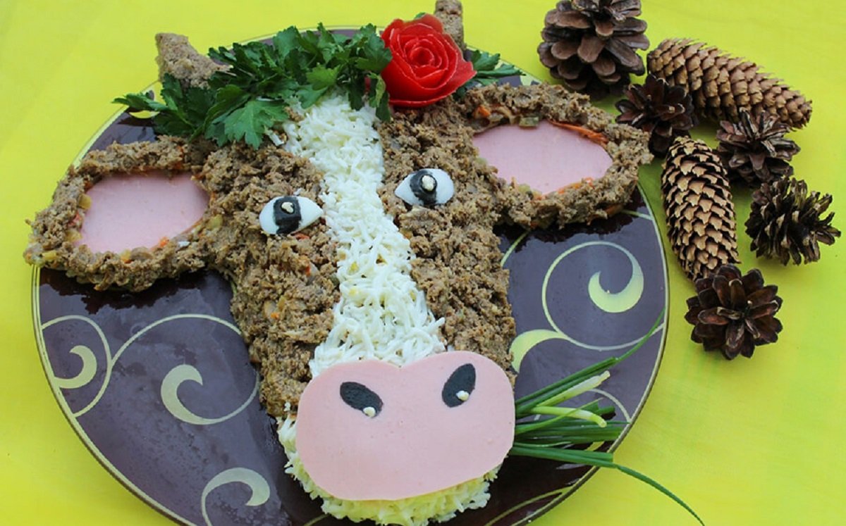 Салат «Бычок» к Новому 2021 году: рецепт символического блюда к празднику - today.ua