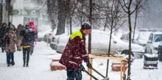 Київ засипле снігом і скує ожеледиця: рятувальники попередили про погіршення погоди - today.ua