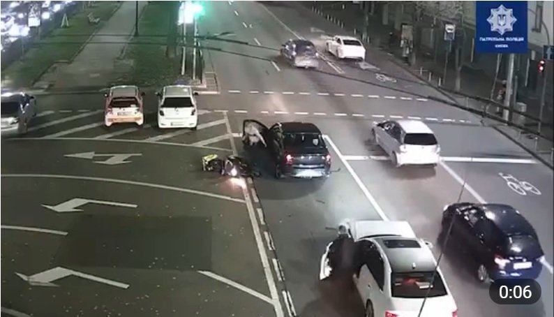 Масштабна ДТП з мікроавтобусом на Львівщині: 10 потерпілих, серед них - діти