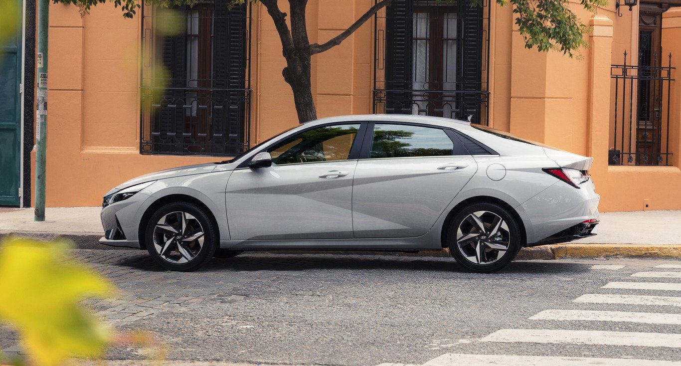 В Украине начались продажи новой Hyundai Elantra В Украине начались продажи новой Hyundai Elantra - today.ua