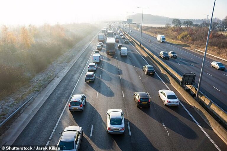 В Англии появились камеры, следящие за соблюдением дистанции между автомобилями - today.ua