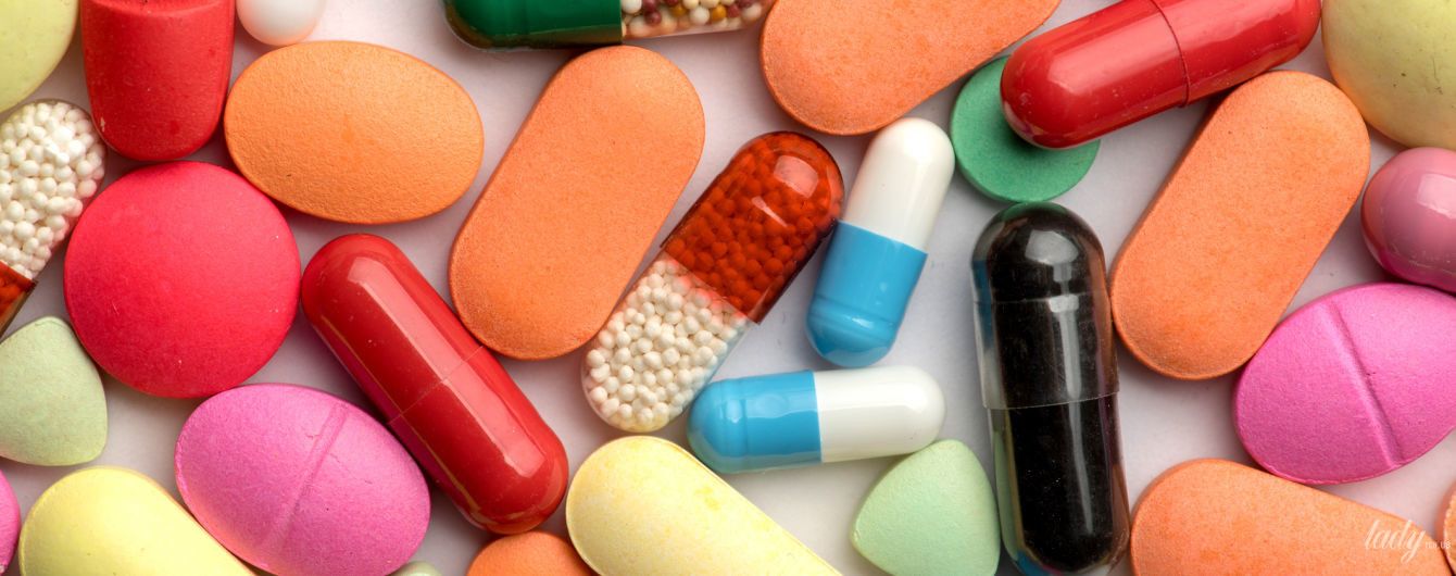 Лекарства резко подорожают: Кабмин планирует запретить онлайн-бронирование препаратов со скидками