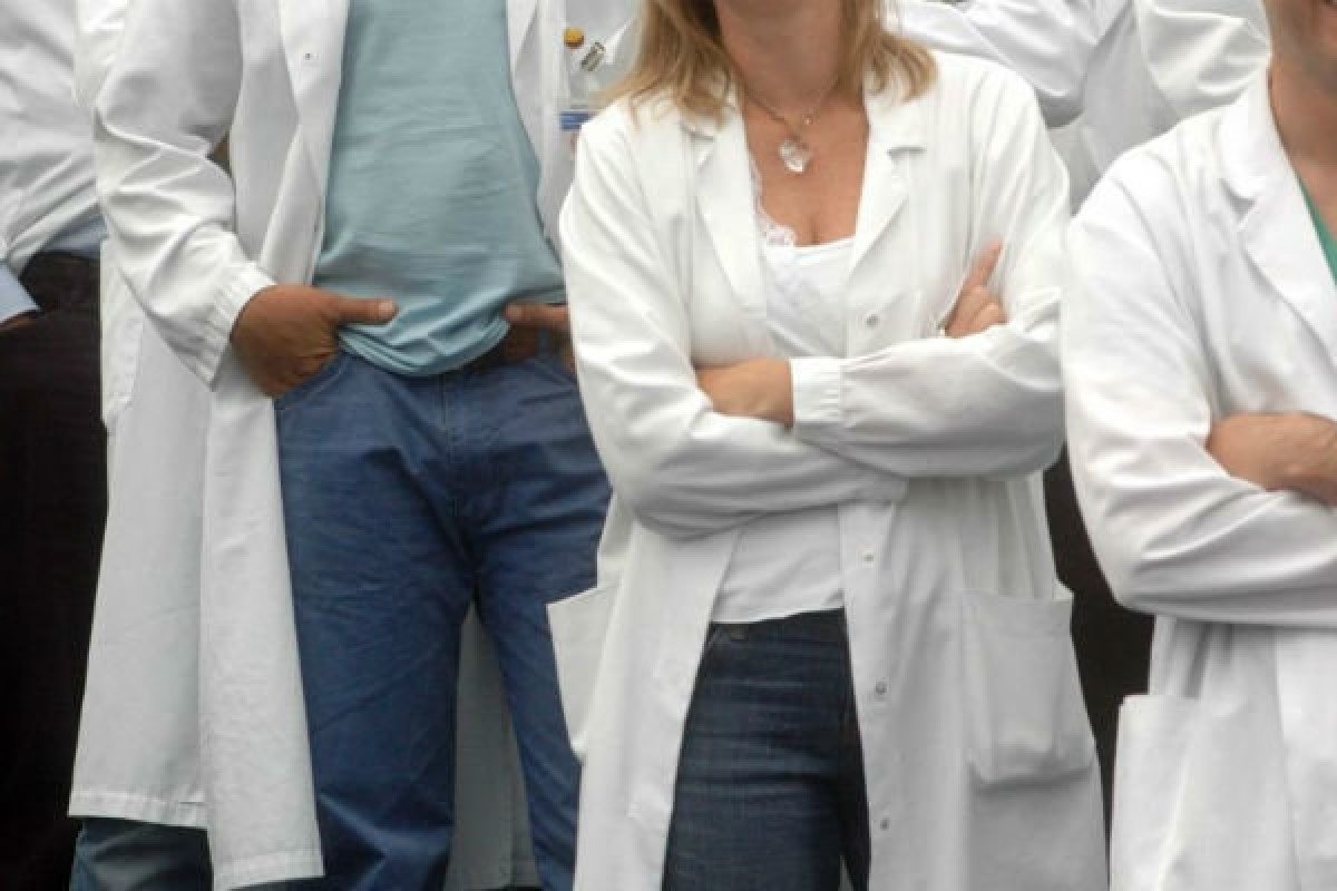 Лікарі вимагають перегляду бюджету і підвищення зарплат, погрожуючи загальнонаціональним страйком медиків - today.ua