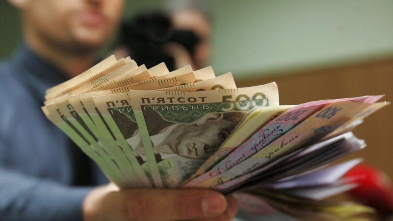 ФОПов заставят вернуть 8 тыс. грн "карантинного пособия"