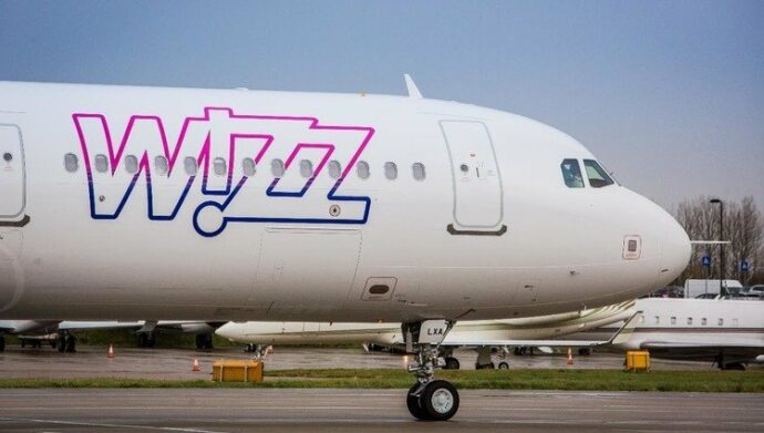 Wizz Air скасував рейси для українців по семи напрямках після нового року