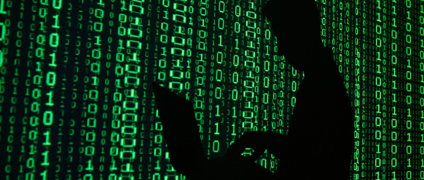 Интернет в Украине станет намного дороже, и с его помощью будут за нами следить