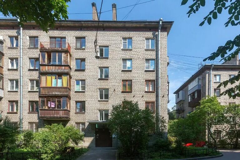 Стоимость квартир стремительно падает: в Украине скоро не останется ни одной «хрущевки» - today.ua