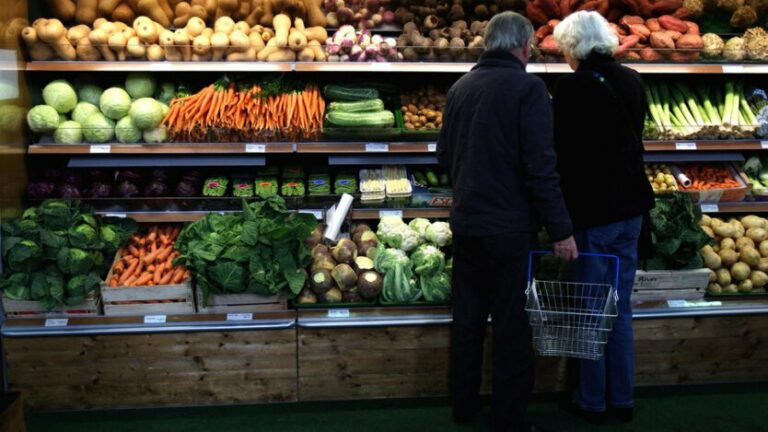 В Україні стрімко дорожчає популярний овоч: фермери кажуть, що його запаси виснажились - today.ua