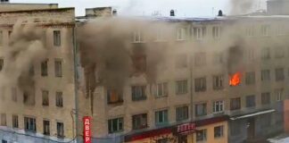 Пожар общежития в Павлограде: едкий дым отрезал жителям верхнего этажа путь к эвакуации - today.ua