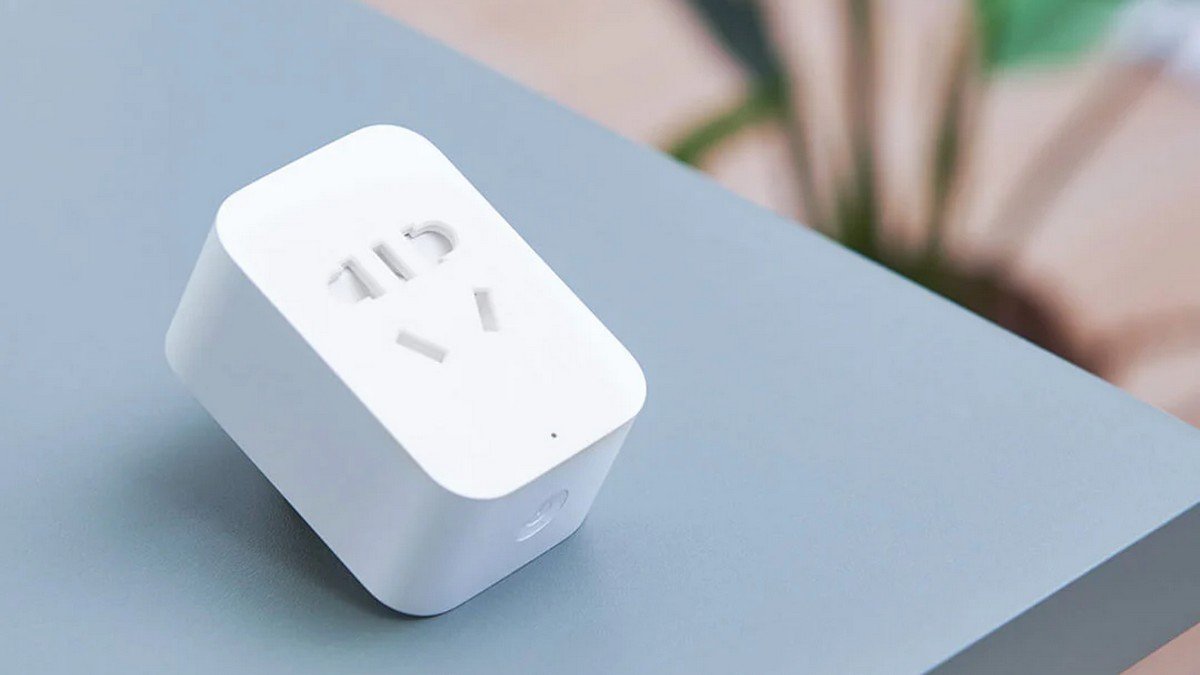 Xiaomi выпустила новую смарт-розетку с голосовым управлением - today.ua