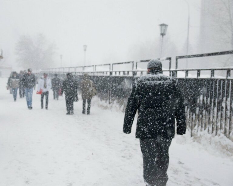 Київ накриє сильний снігопад: дороги будуть чистити цілодобово - today.ua