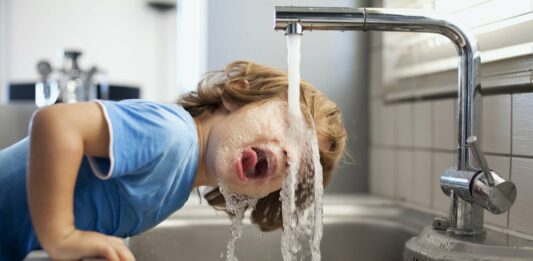 Як можна зменшити плату за воду, не відмовляючи собі в комфорті - today.ua