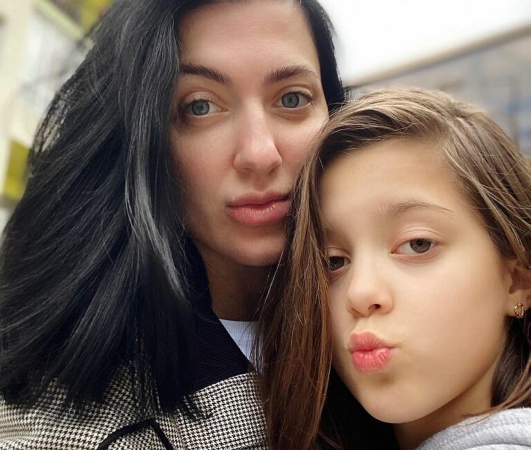 Дочка Сергія Бабкіна заступилася за маму перед хейтерами: «Не розумію таких коментарів» - today.ua