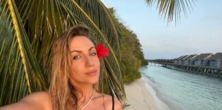 “Могла бы лучше лицо отфотошопить“: новые фото Леси Никитюк в купальнике вызвали ажиотаж в сети - today.ua