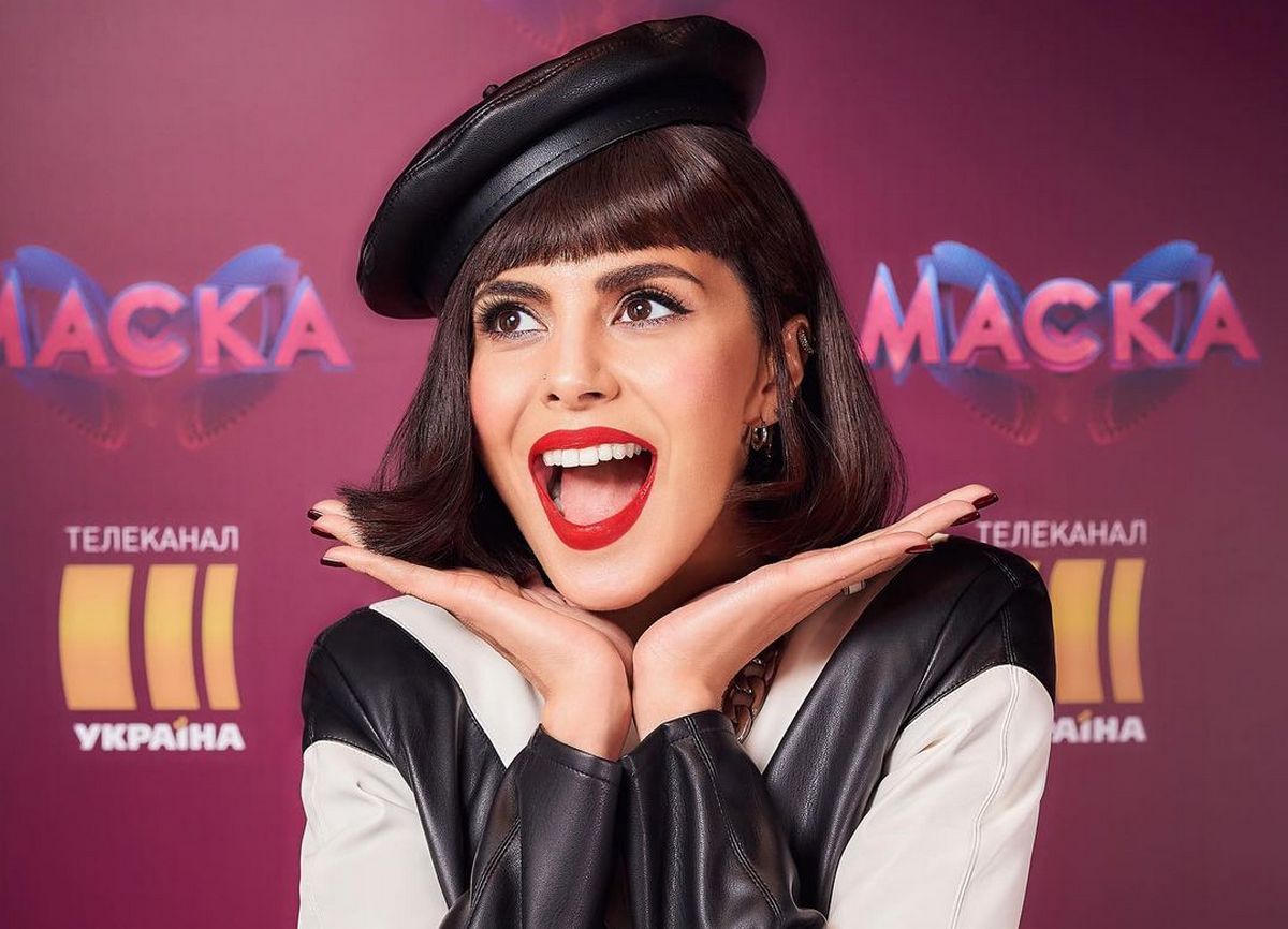 Настя Каменских показала яркий образ из нового клипа - today.ua