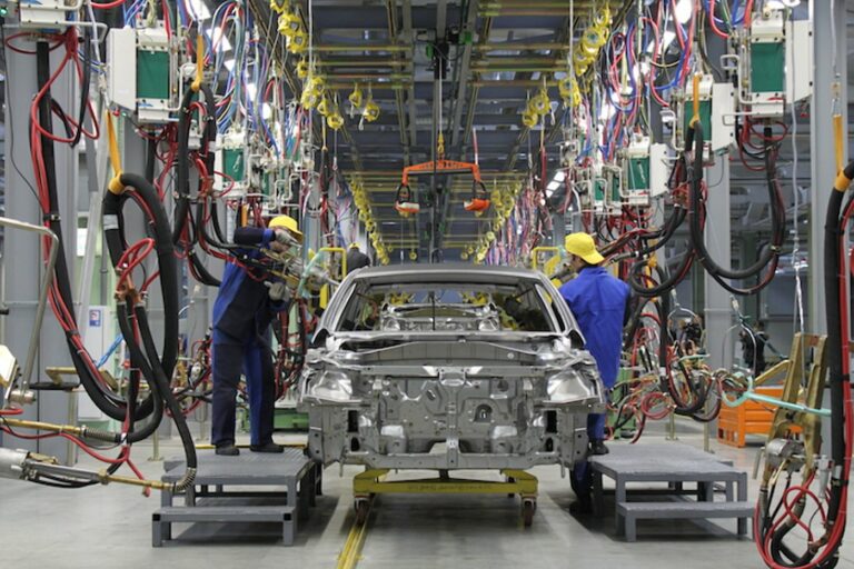 В Україні виробництво автомобілів знизилося на 27% - today.ua