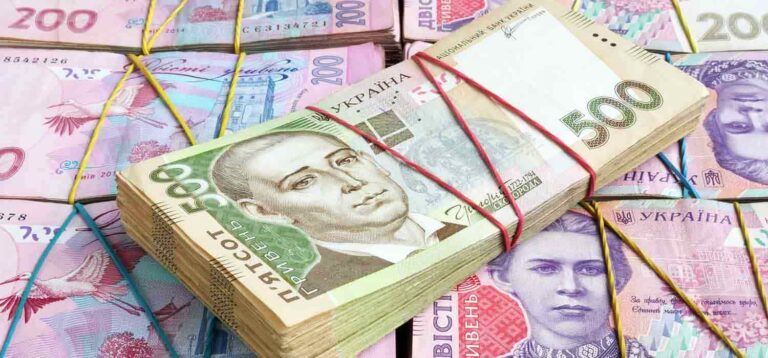 Украину наводняют фальшивые деньги: как работает мошенническая схема - today.ua